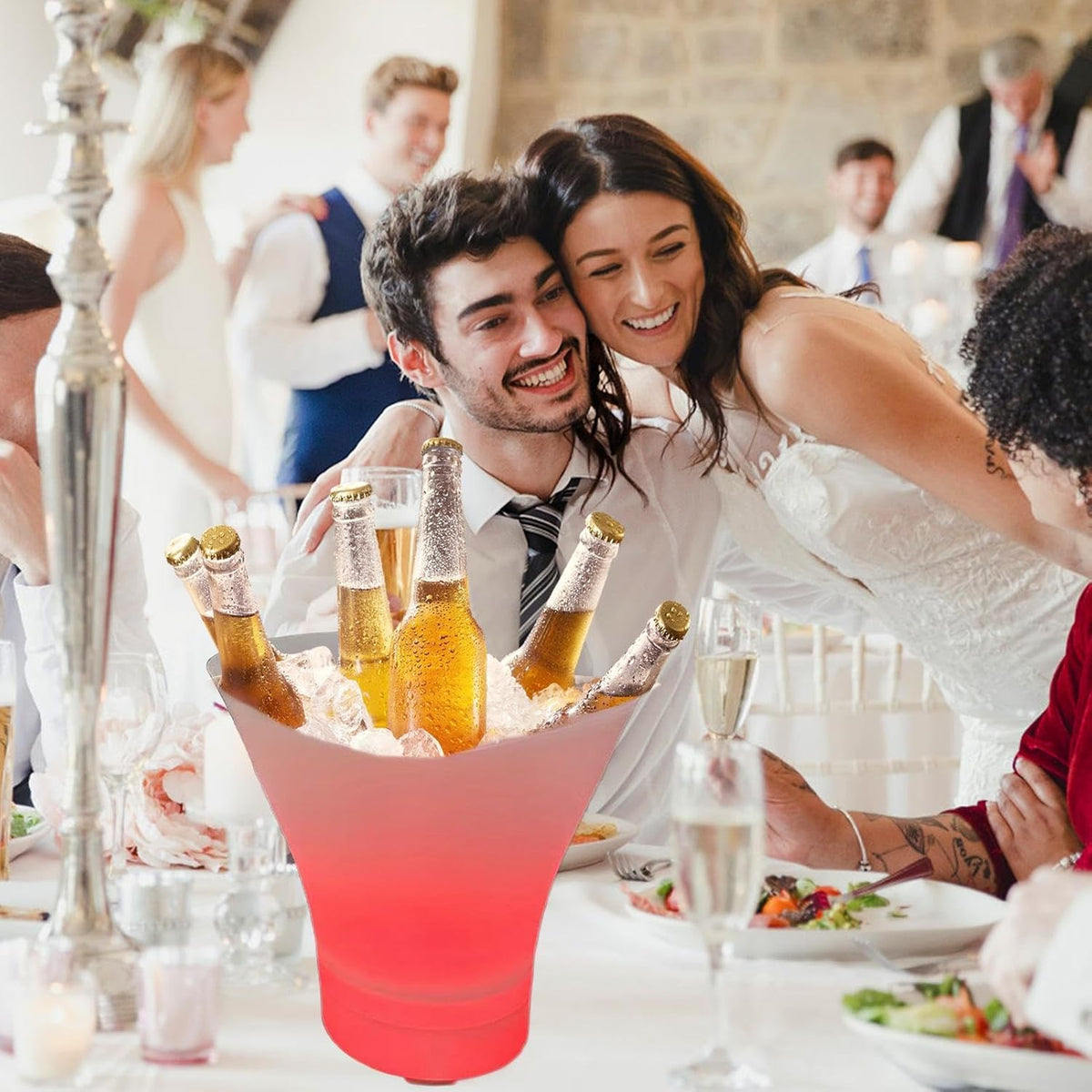 “Il  Secchiello  che Fa Ballare! Luci,  Musica e Drink Freddi ”